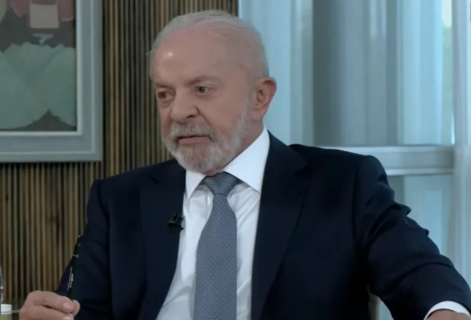 Lula sobre uísque que teria sido dado a ele por Vorcaro: “Se me deu, já bebi”